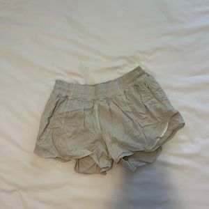 Lululemon Hotty Hot Short - 4’